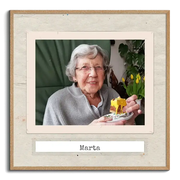 Retro Memorial Photo with Name - Beige Border